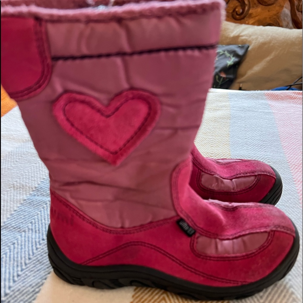 UMI waterproof boots